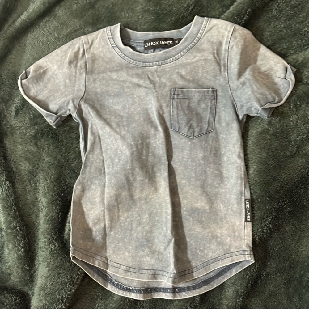 LENOX JAMES BOYS T-SHIRT SIZE 2 T